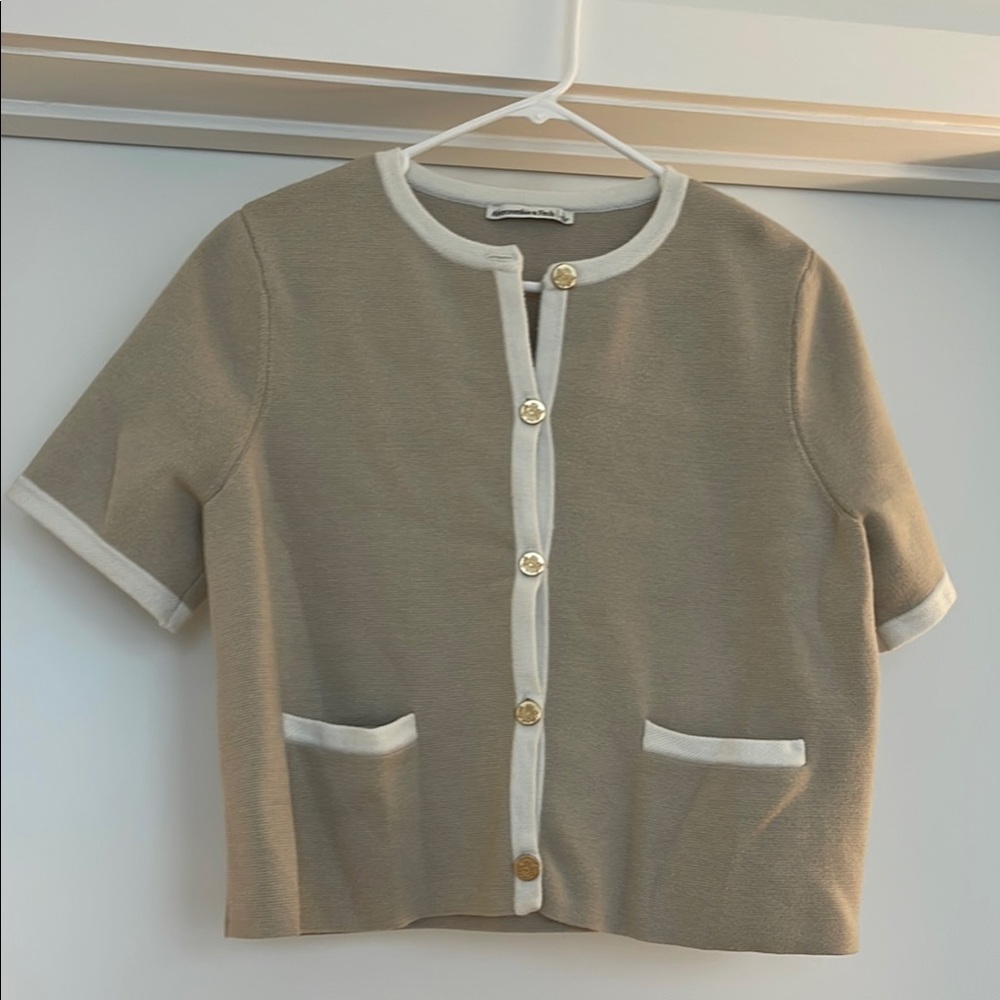 Abercrombie & Fitch Short Sleeve Cardigan with Gold Buttons